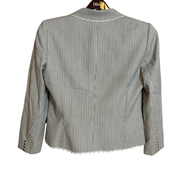 Tahari Women’s Blazer Career Pockets Lined Long Sleeve Pin Strikes Lace Size 10 - Picture 2 of 7